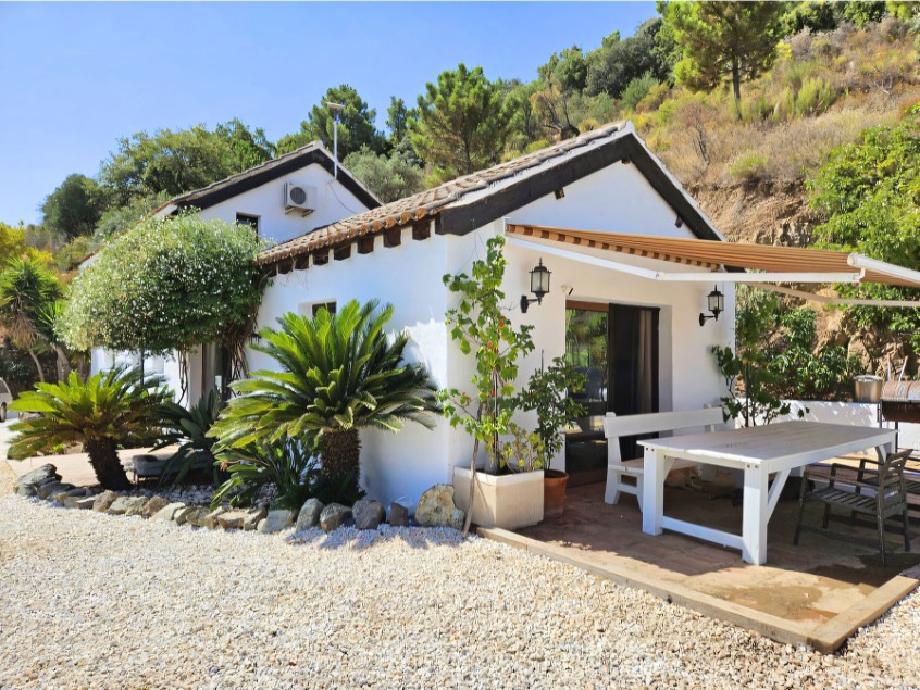 Sometimes you see a property that naturally invites you in